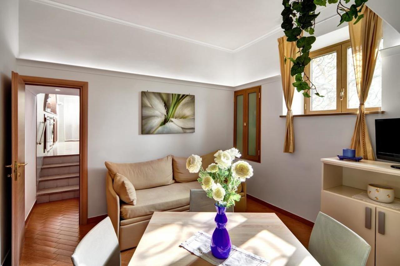 Gocce Villas - Casa Dellaccademia Apartment In Sorrento Centre Luaran gambar